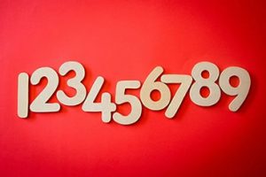 Numbers in Romanian 